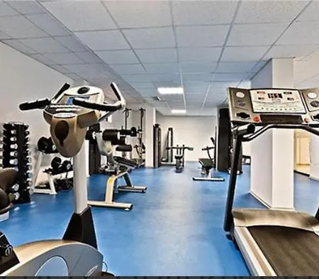 Belvedere B303 בנסקו