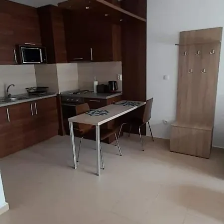 Belvedere B303 בנסקו